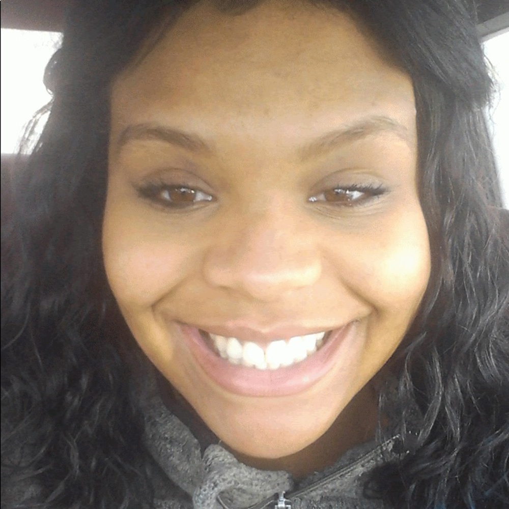 Meet your Posher, Shayla